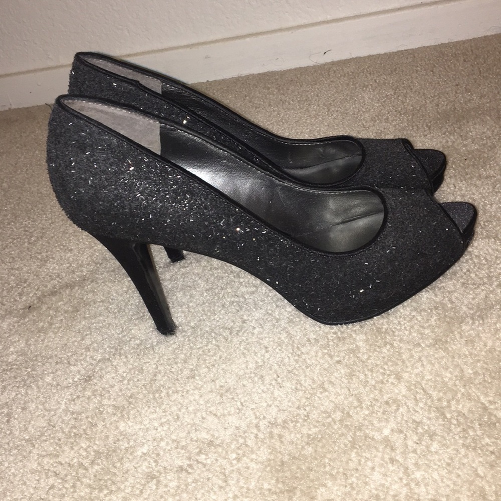 Shoes - Picture 2 of 2